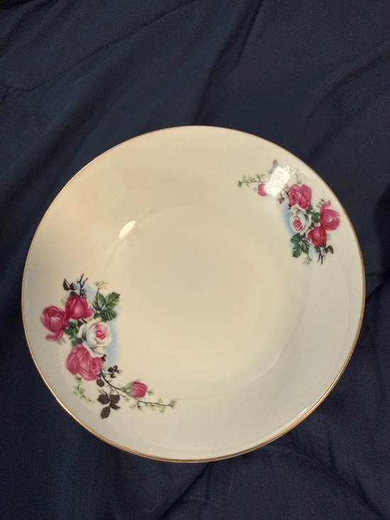 Other - Vintage Floral Gold Rim Ceramic bowls- Pink Rose Pattern
